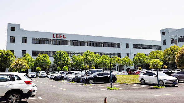 LEEG factory